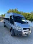Vând Ford transit 8+1