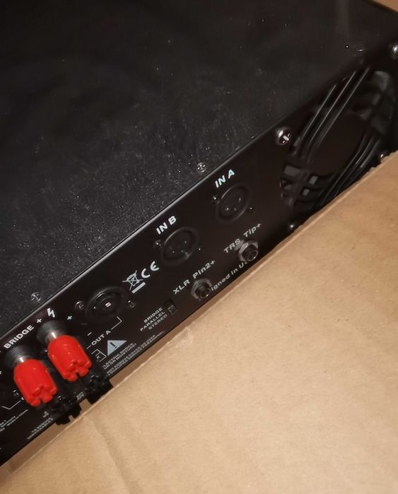 Putere 2400w amplificator