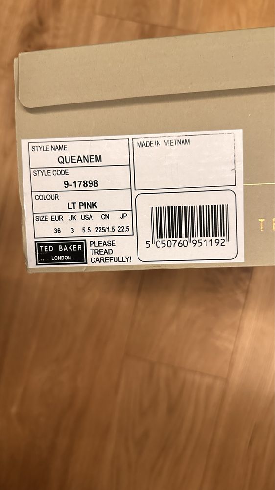 Спортни обувки Ted Baker 36, нови