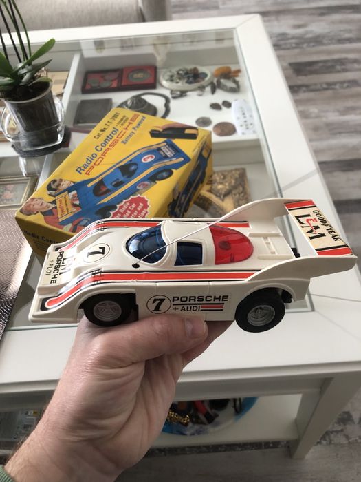 Стара играчка Младост