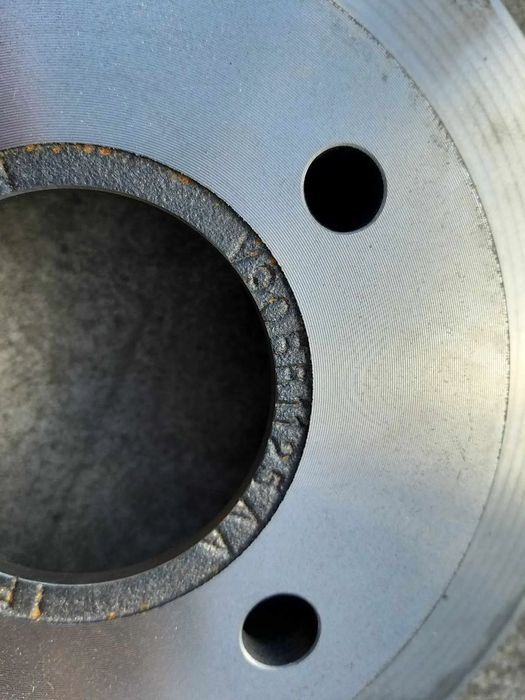 Set discuri frana fata ford escort 5023802