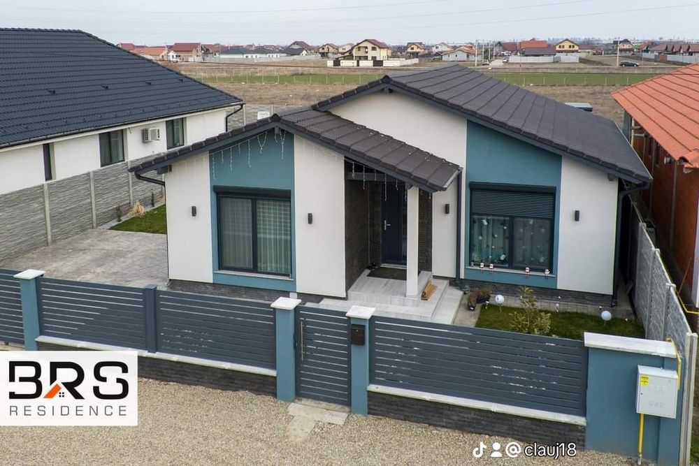 Casa moderna , întrare Santandrei,  drumul nou, MERITĂ VĂZUTĂ!