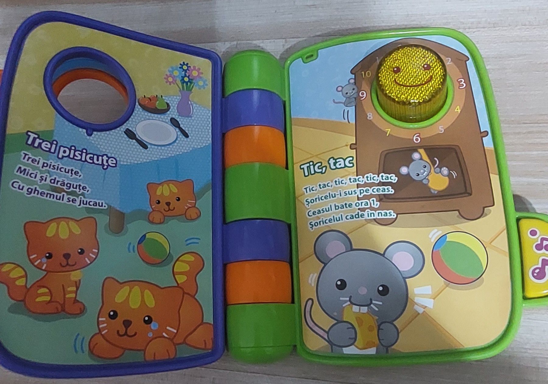 Prima mea carticica Vtech carte interactiva bebe