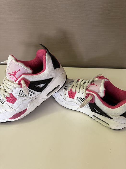 vand jordan 4 putin folositi