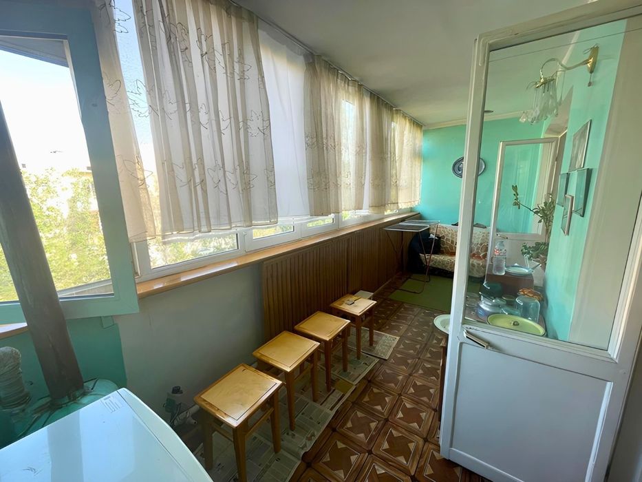 Продам 3-х комнатную квартиру в районе Киргулей в кирпичного дома