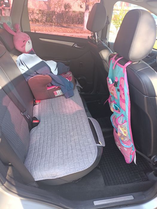 Vând Mercedes B Class an 2010