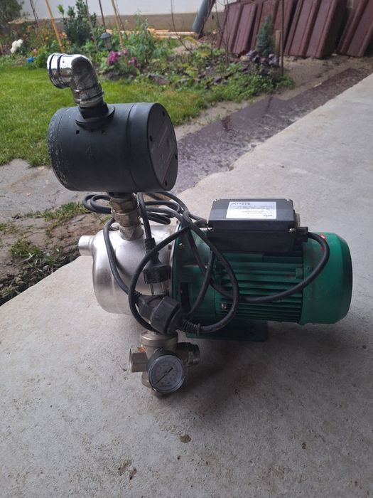 Центробежна водна помпа вило,пресостат грундфост PM2,Редуцит вентил