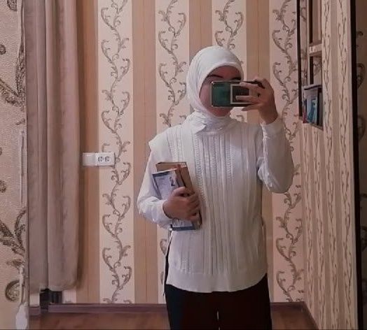 Вязанные безрукавки
