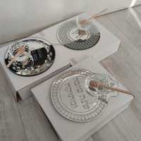 Комплект за кръщене -чиния, купичка и дървена лъжица стъклени 3 модела