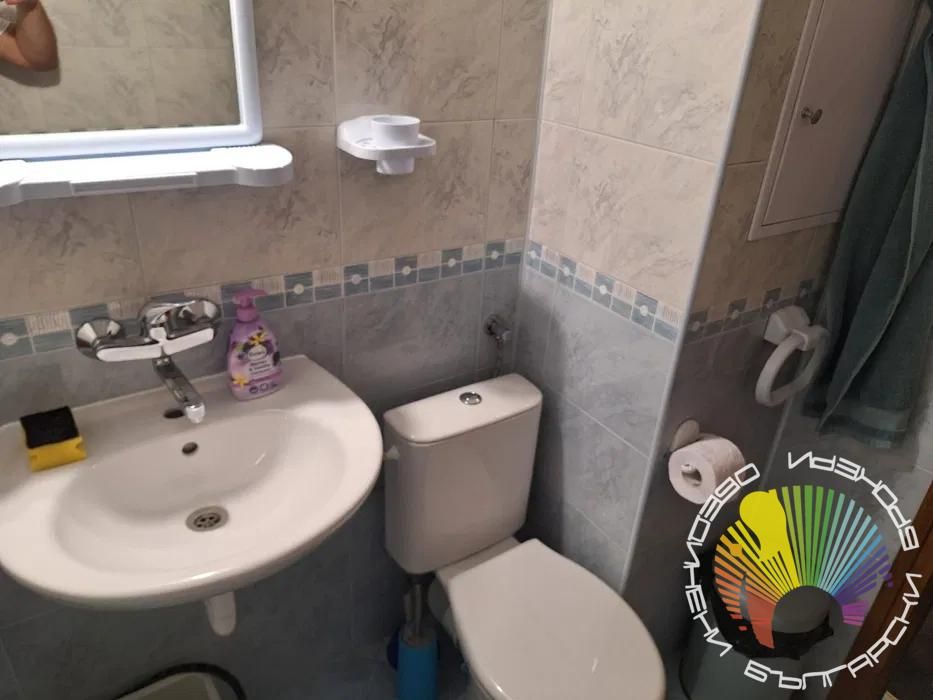 Дава се под наем Двустаен апартамент в Бургас, Славейков - 60 кв.м за 408 € - Снимка #5