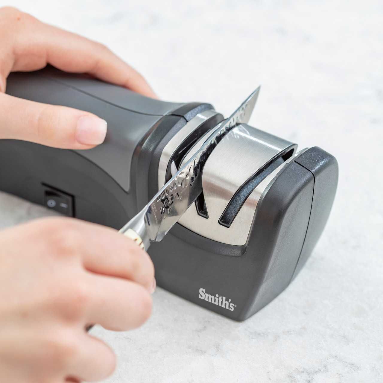 Качествено компактно Електрическо точило за ножове Smith's USA 50073