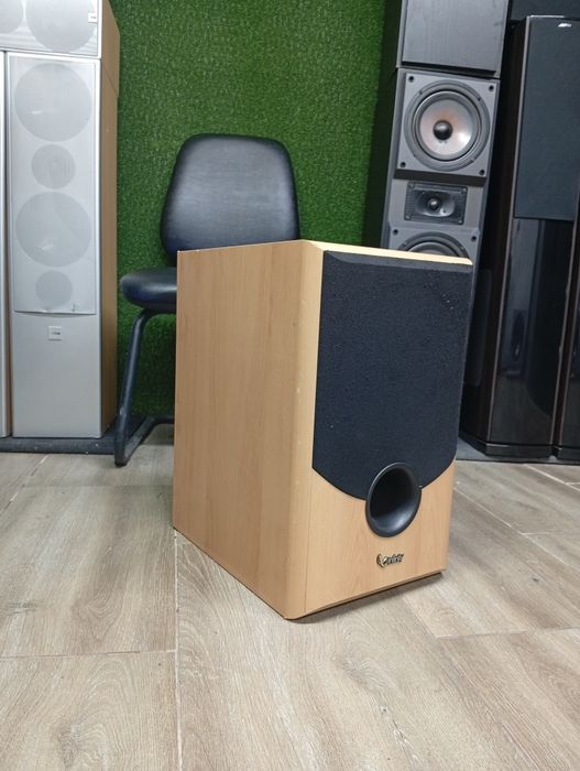 Активен субуфер Infinity Alpha 8"