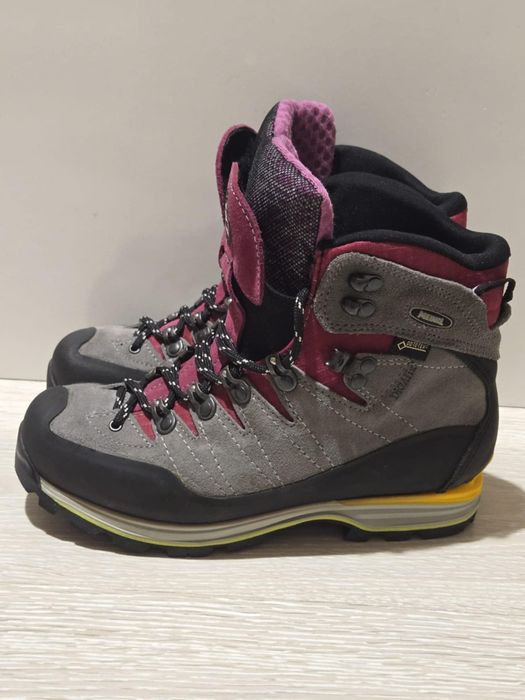 Ghete dama drumeție Meindl Air Revolution 4.1   39 ii