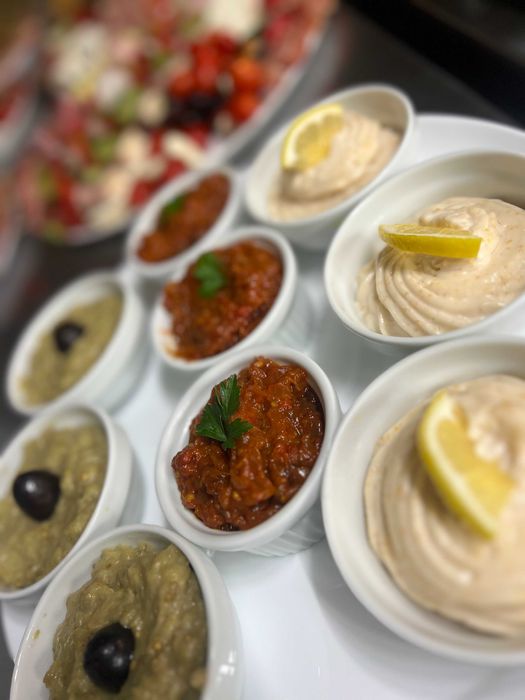 Platouri în regim catering – reci sau calde!