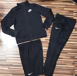 (XL 158-170) NIKE оригинален екип(70лв) и къси панталони(20лв)