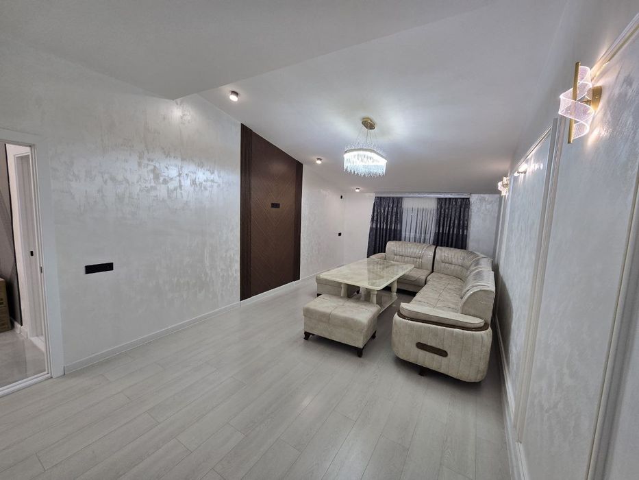 Продаётся  4х комнатная квартира