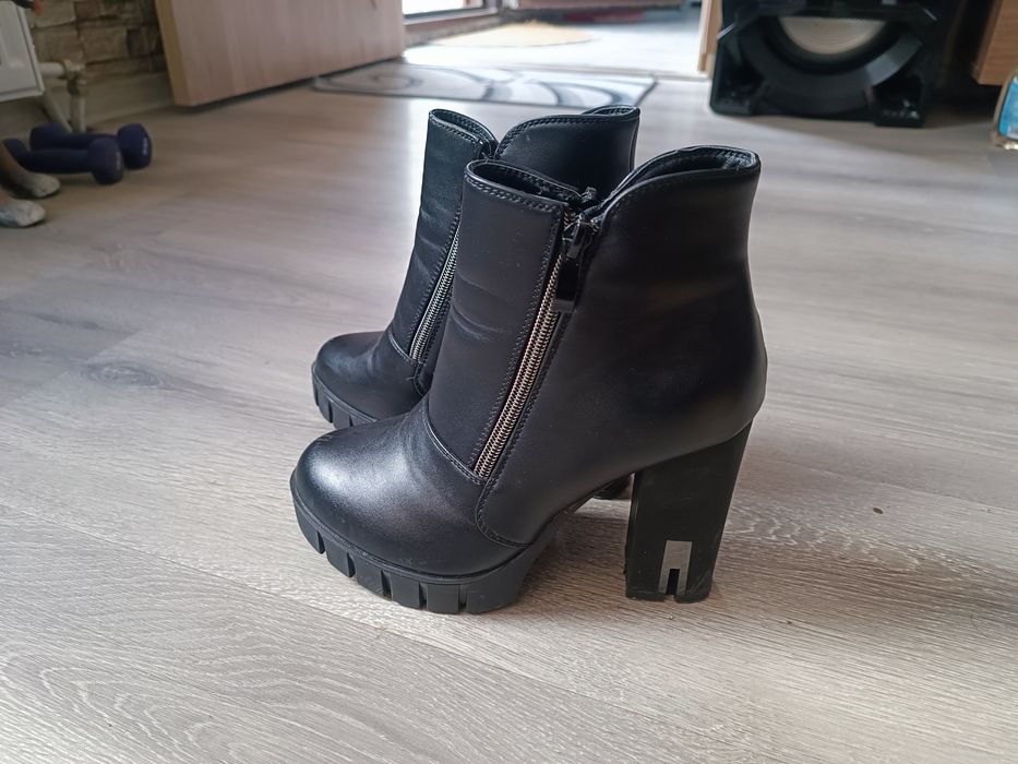 Зимни обувки боти