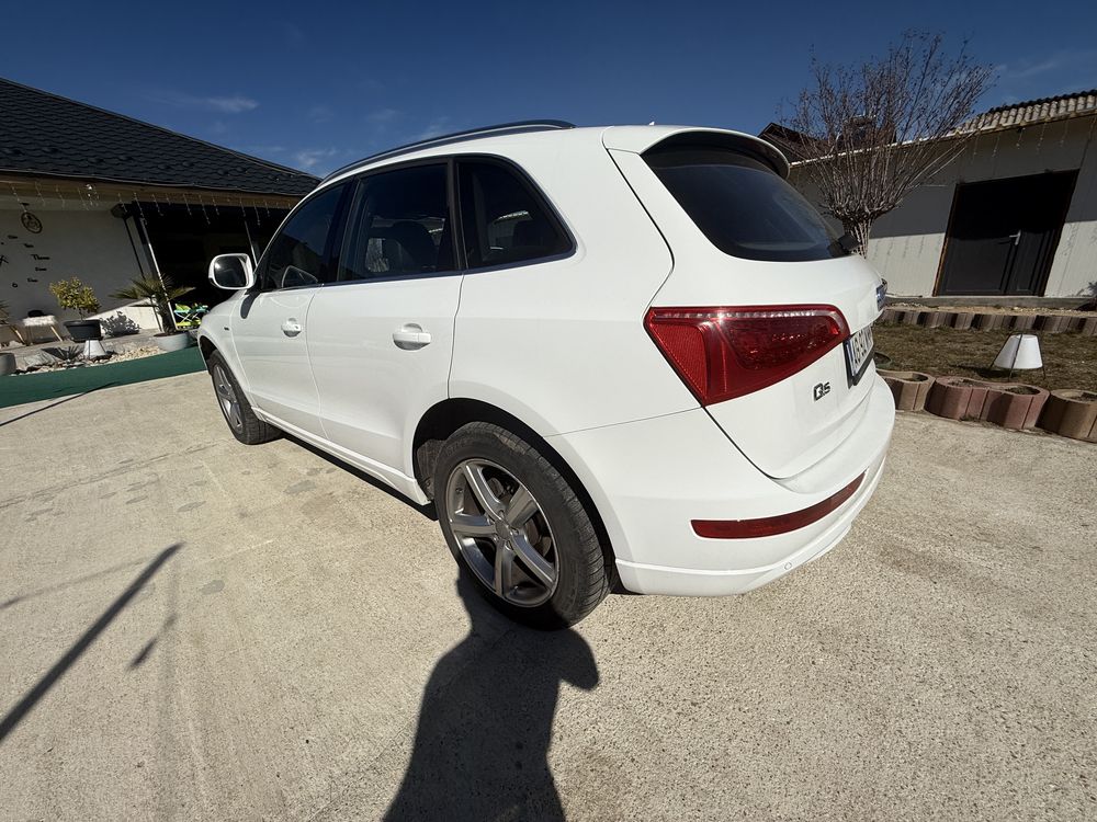 Audi Q5 quattro automat 2010