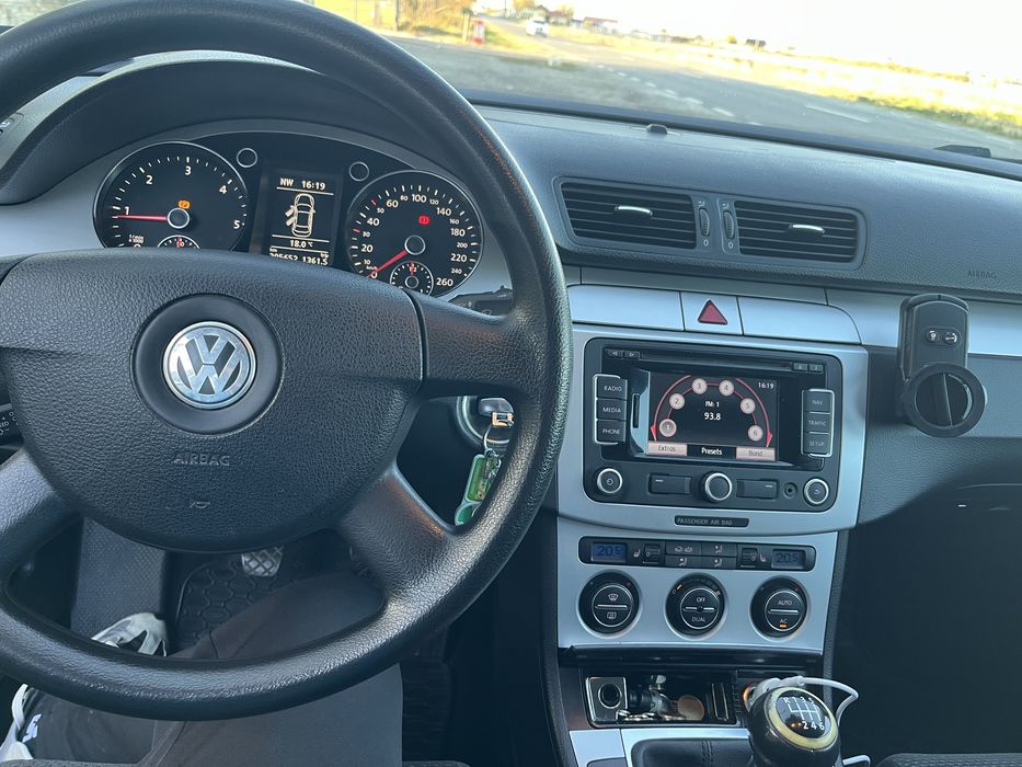 Vand passat b6, anul 2010