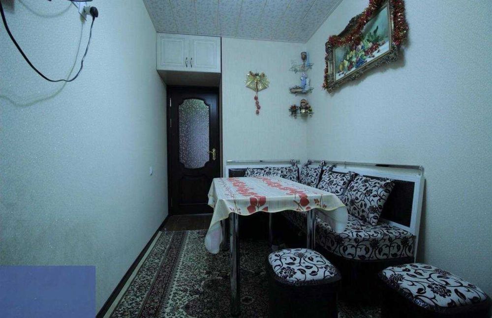 Срочно продается 3/1/4 Юнус Обод Бодомзор метро 77 серия есть подвал