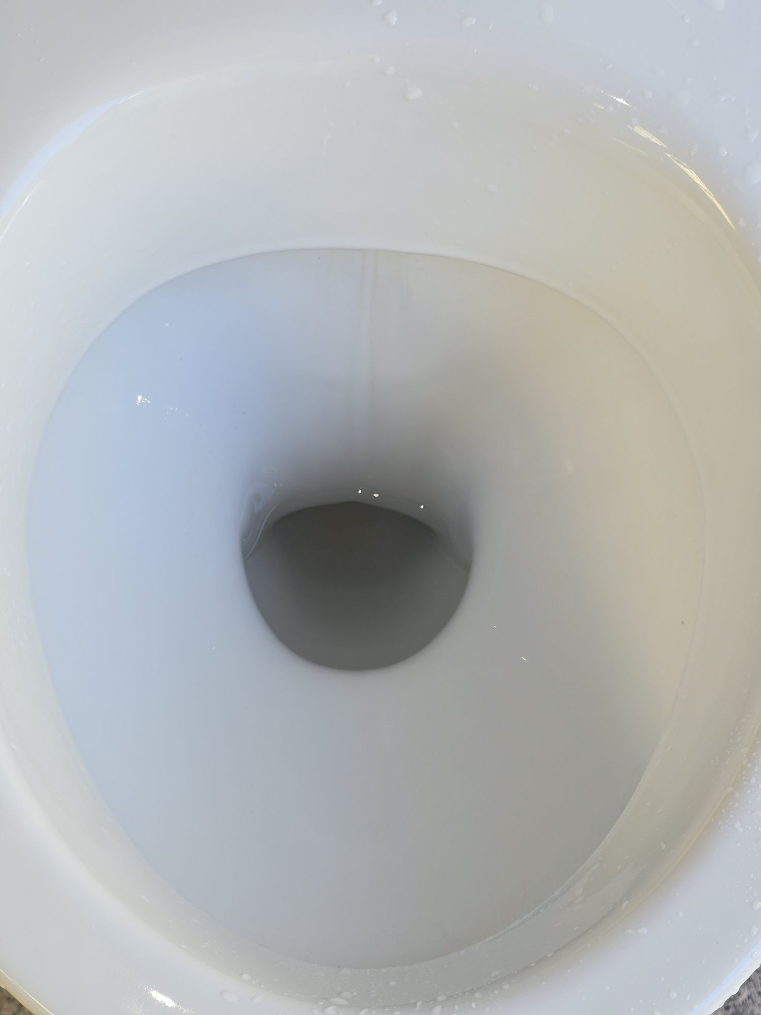 WC Geberit / Kolo set vas cu scurgere orizontala si cu rezervor