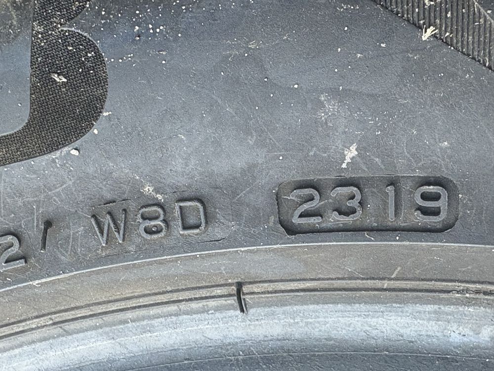 Гуми Bridgestone Blizzak 275/50R20