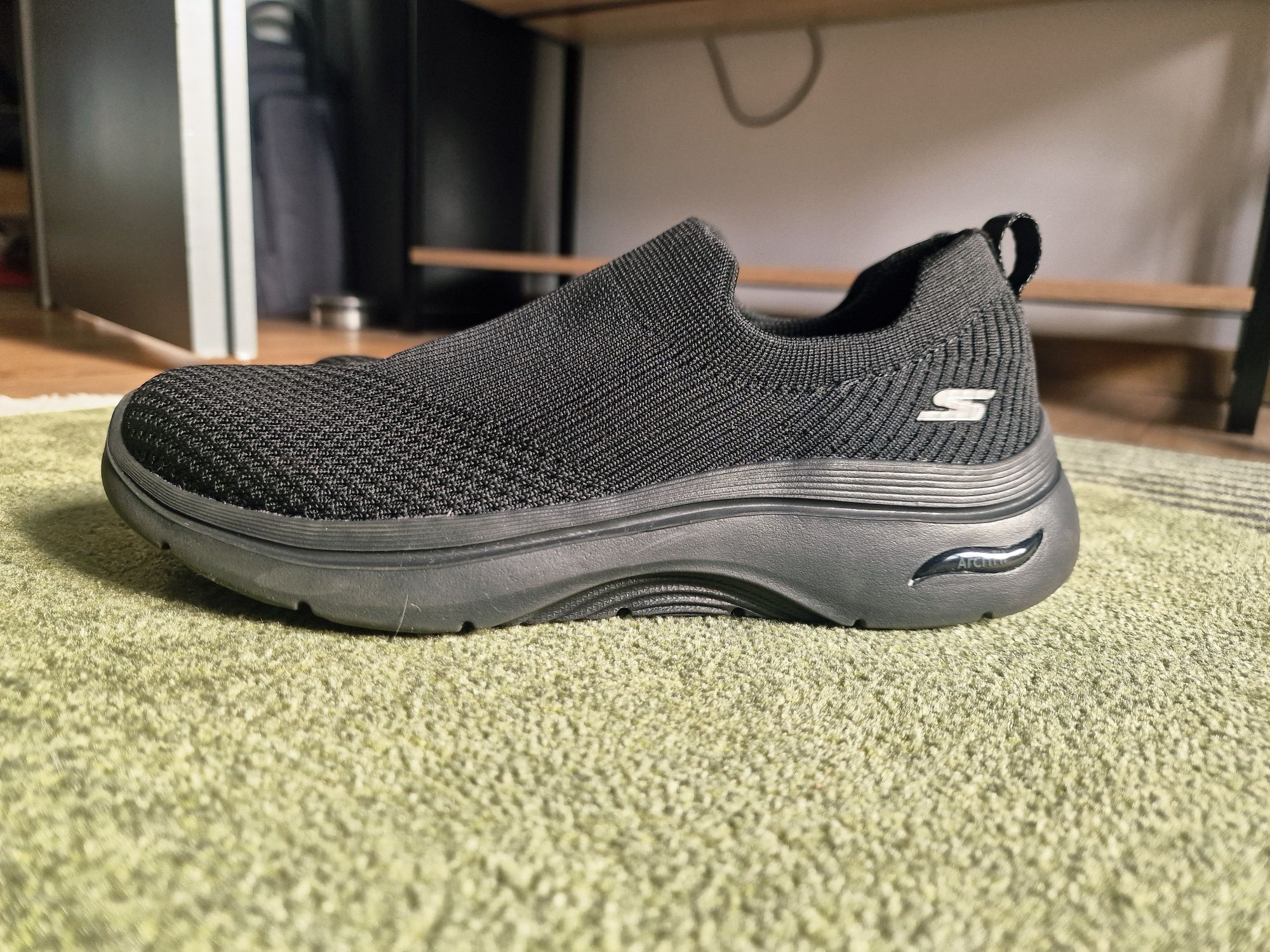 Sketchers Go Walk Arch Fit 37,5