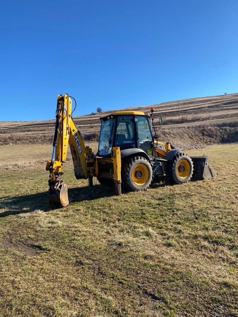 Buldoexcavator jcb 4cx 2013 joystick