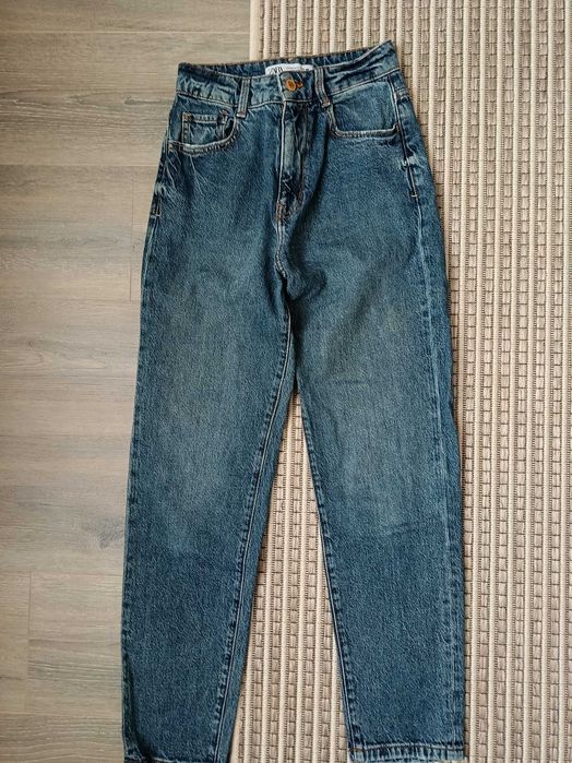 Blugi mom fit Zara măr.34