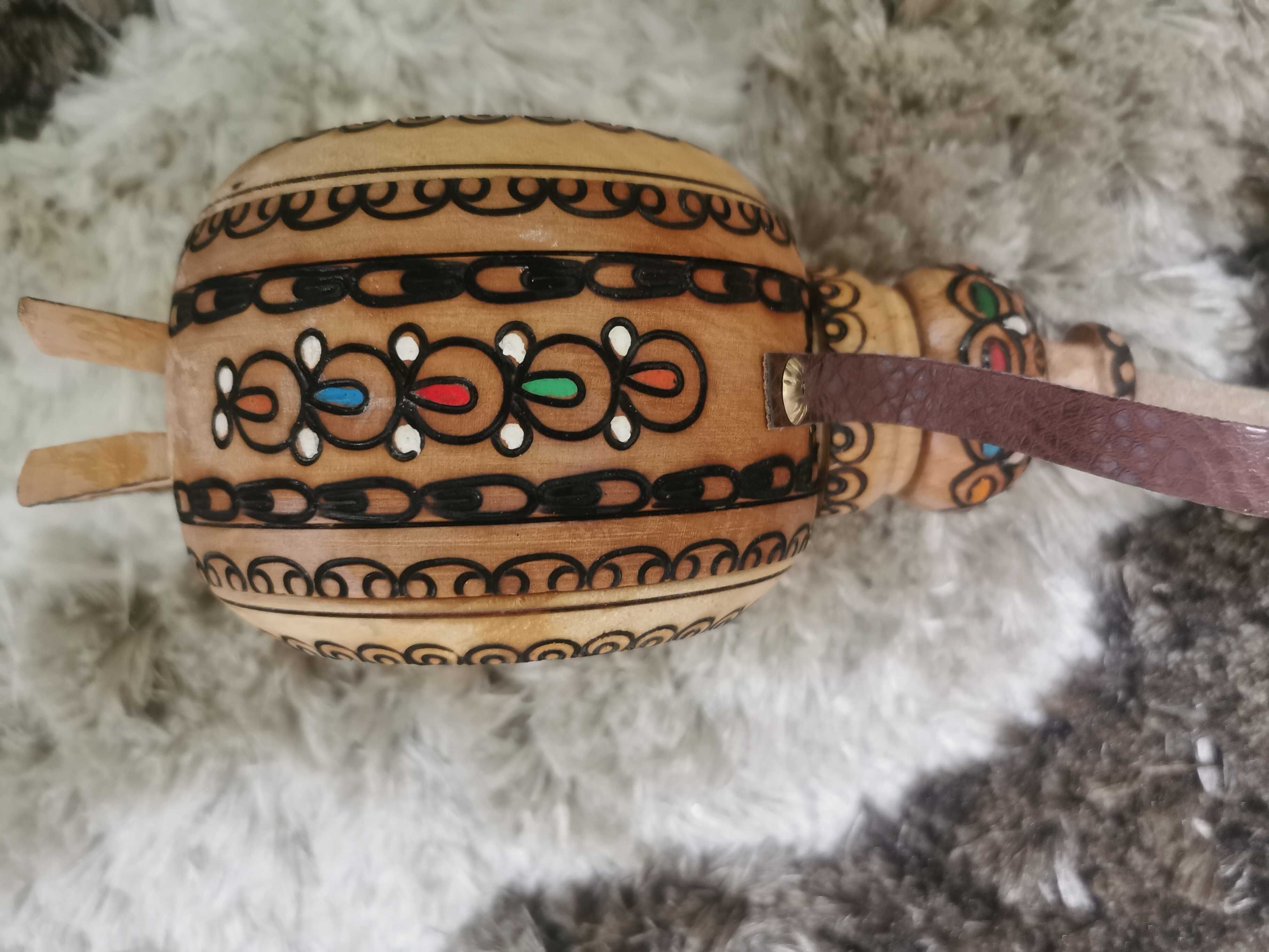Продавам чисто нова дървена бъклица
