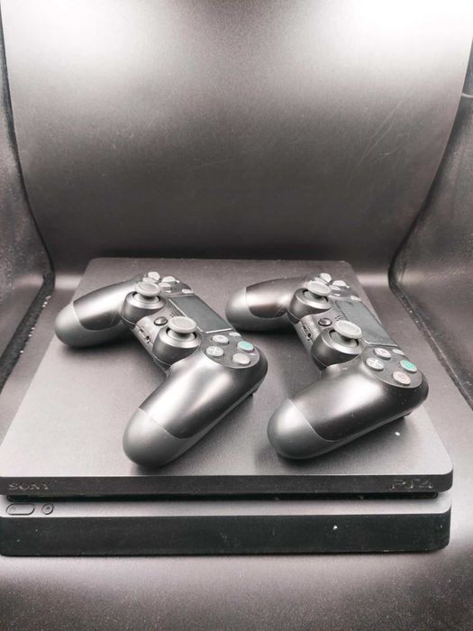 Hope Amanet P5-Sony PlayStation 4 Slim, 500 GB/2 Manete