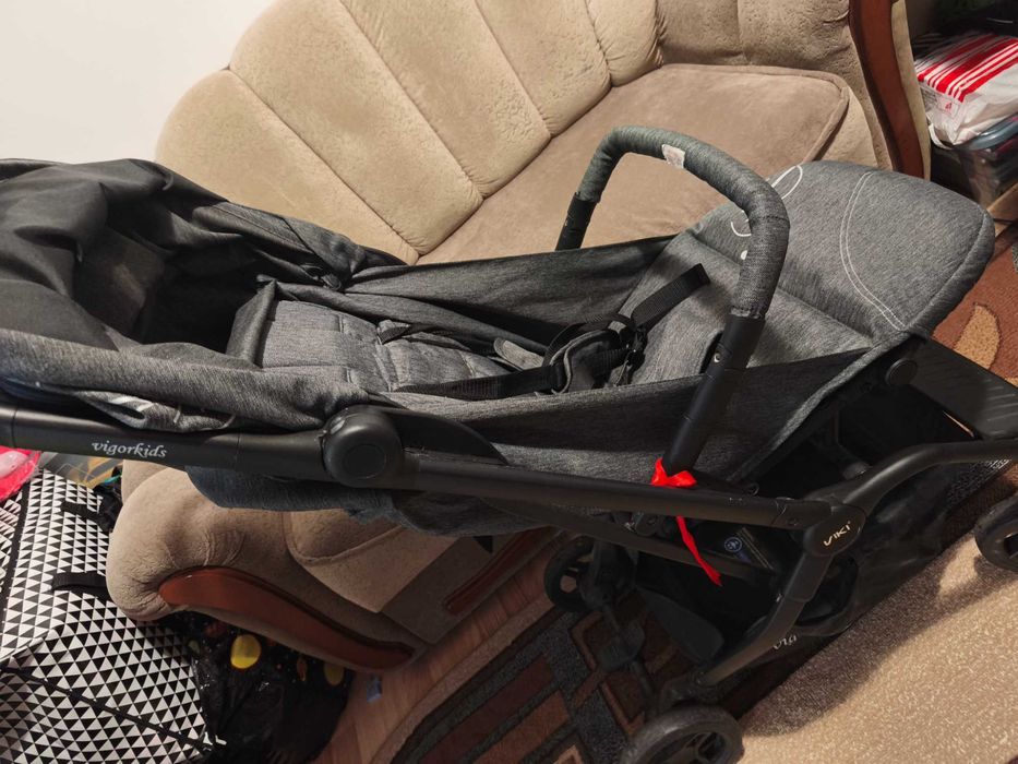 Carucior cu Plierea DOAR cu o mana