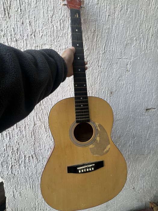 Гитара Акустически