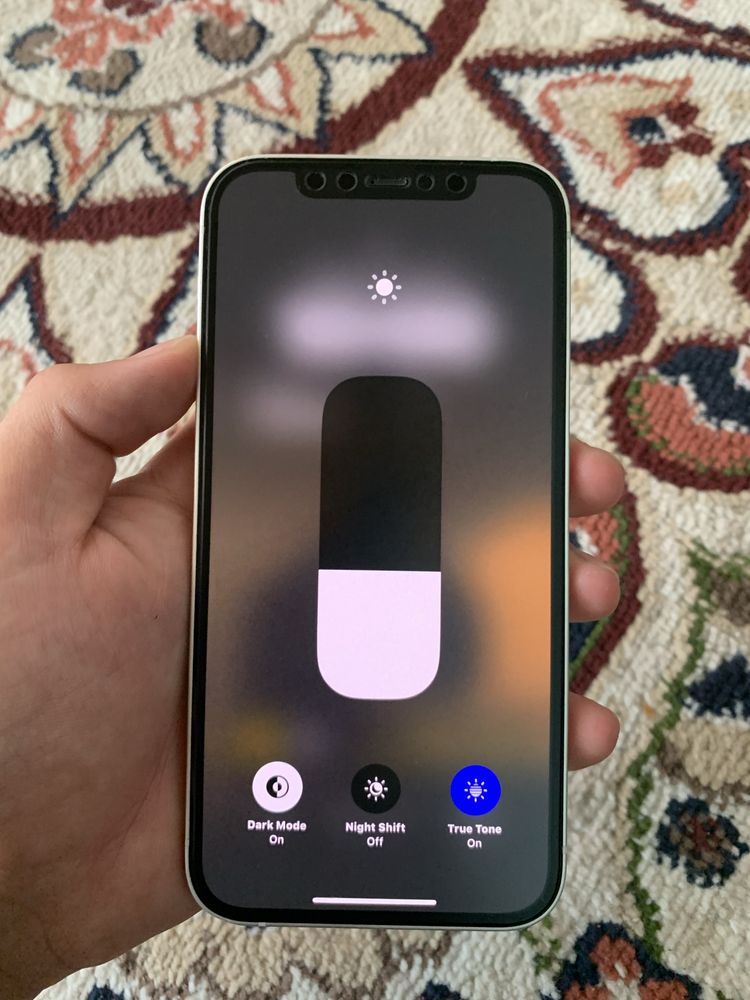 iPhone 12 oq rangda