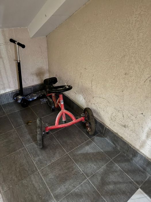 Велосипед куттай ларга аяғын уру керек тек