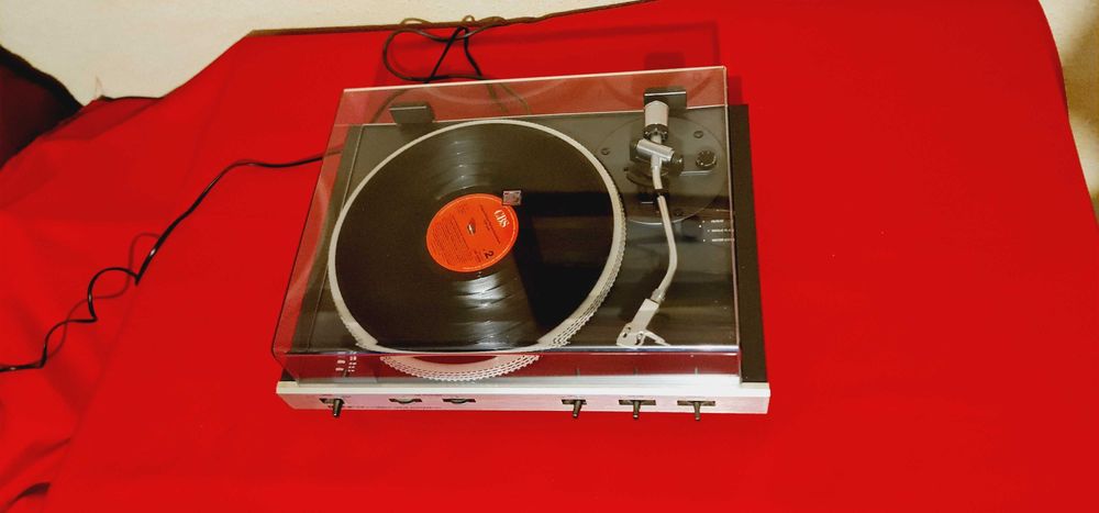 ITT Schaub-Lorenz 8012 Direct Drive 11kg