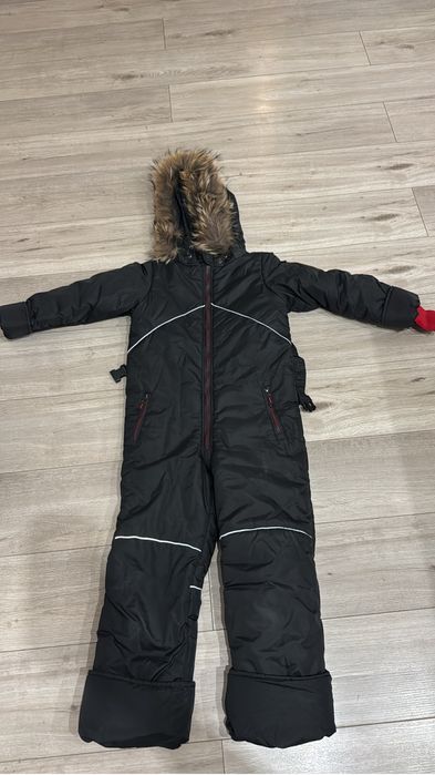 Продам детский комбинезон