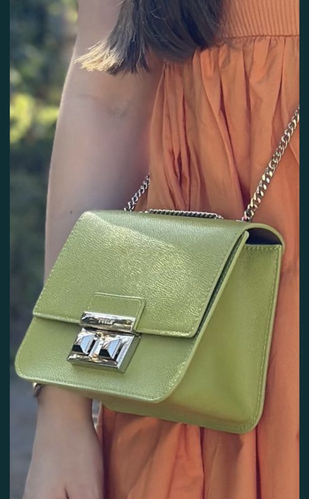 Нова чанта Furla
