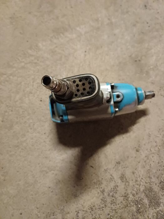 Продавам гайковерт HAZET- 100,00 лв