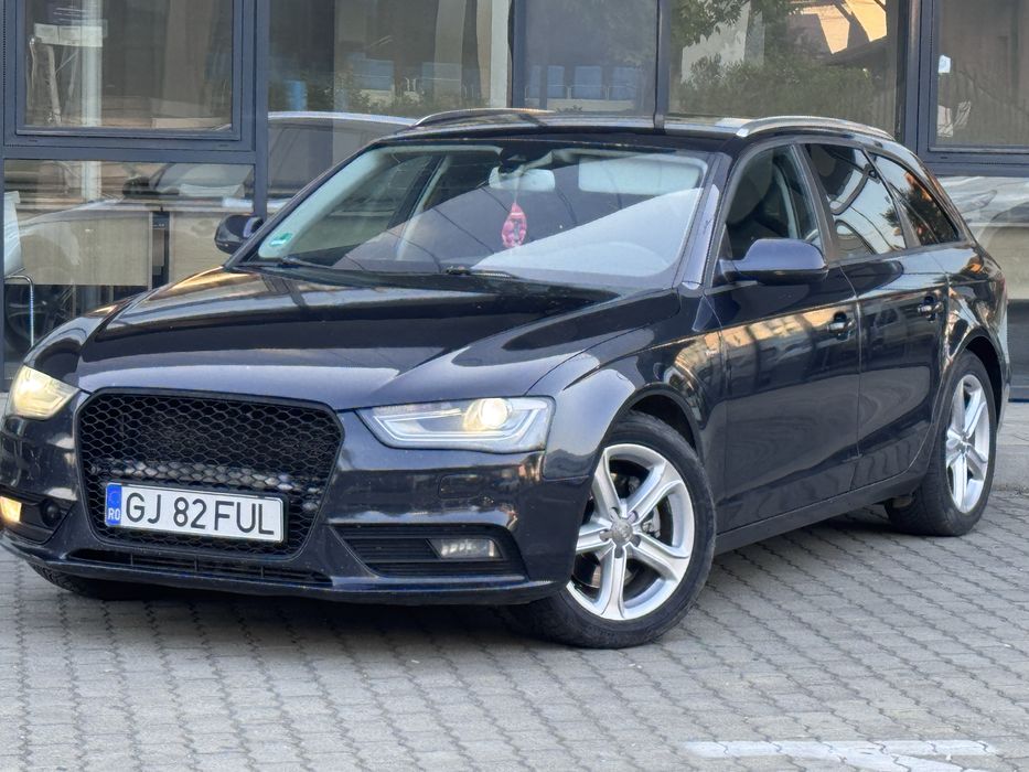 Audi A4 2.0d S Line *Automat *An 2015 *Scaune Recaro *Volan Tesit