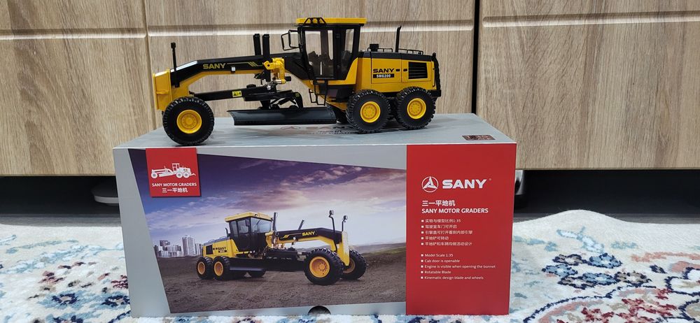 Продам модель автореферат в масштабе 1:35 sany