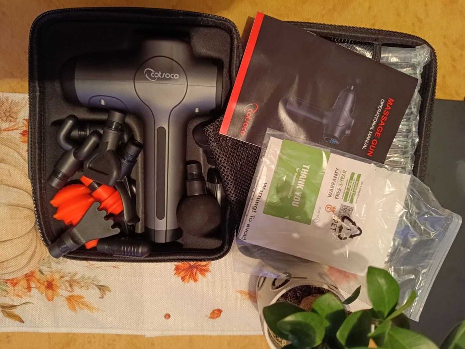 Масажен пистолет Cotsoco Massage Gun