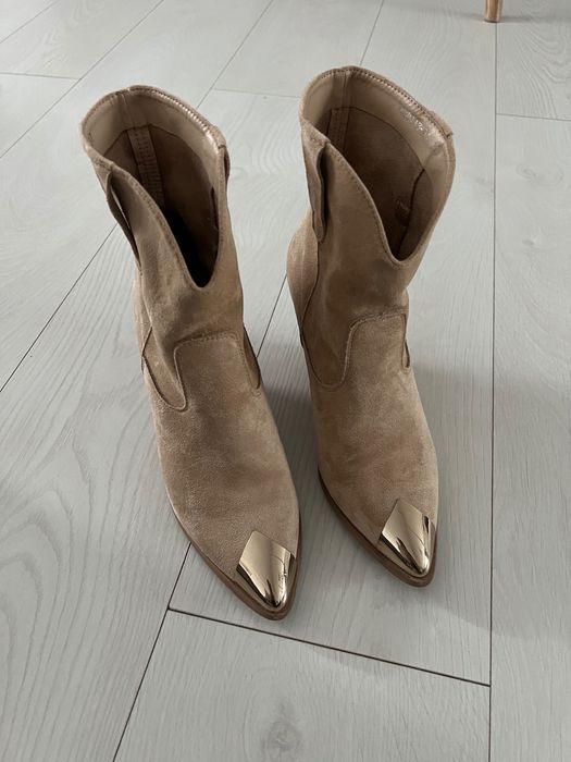 Ciocate piele intoarsa