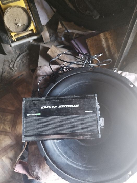 Продам  усилитель