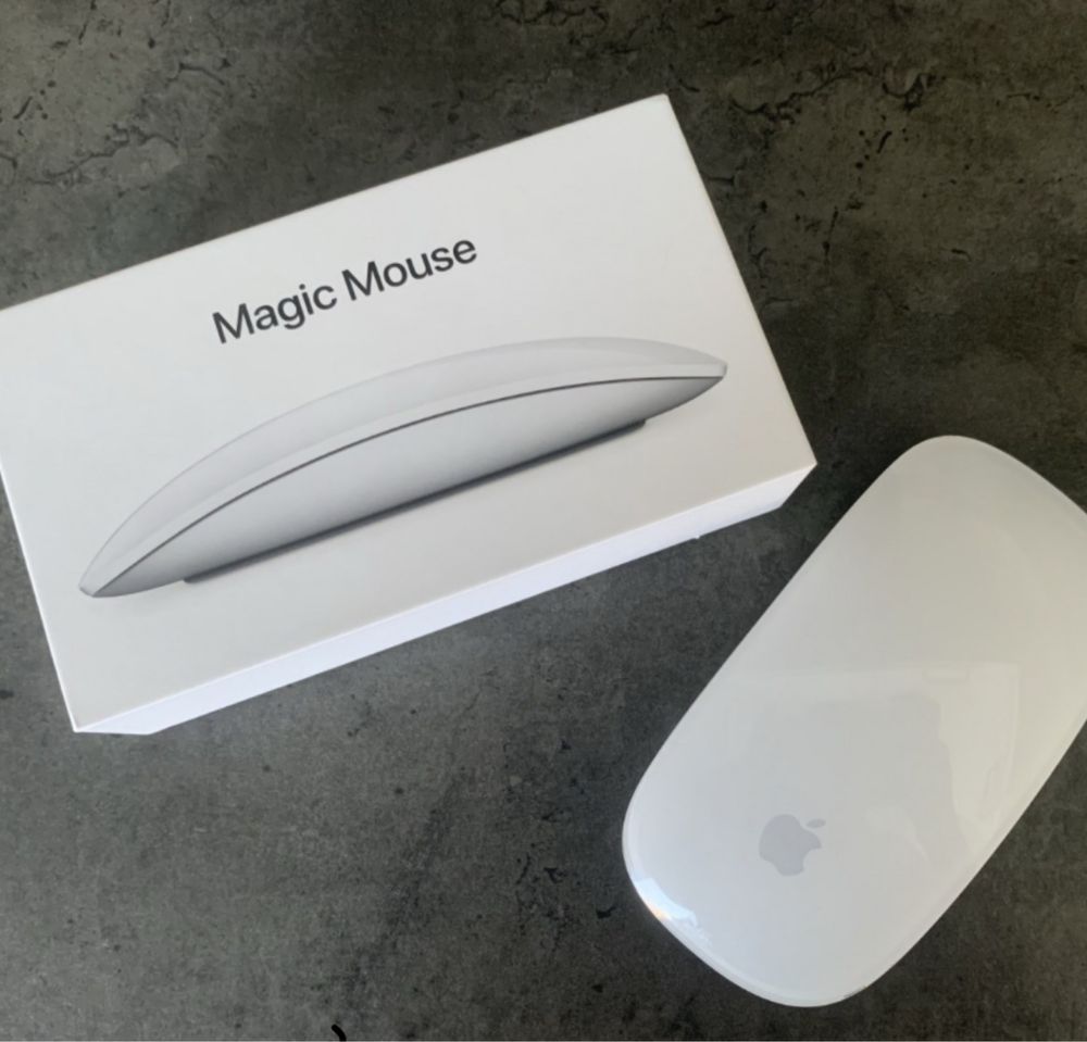 magic mouse 2 новый/куплен в apple store в Корее