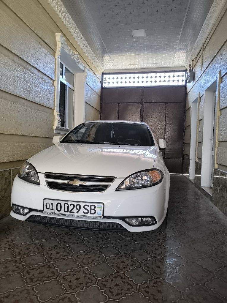 Chevrolet Jentra