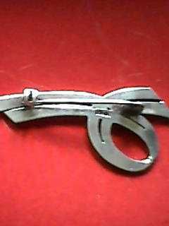 Brosa interbelica Argint 835,poanson de mester,lucrata manual,5/2cm