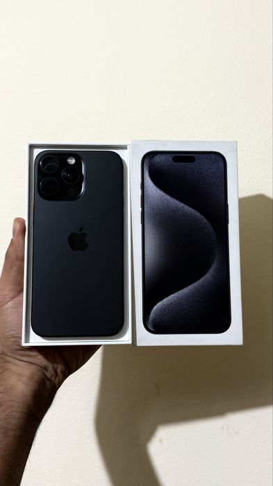 Iphone 15 pro max 256gb 88% yomkist Black Titanium