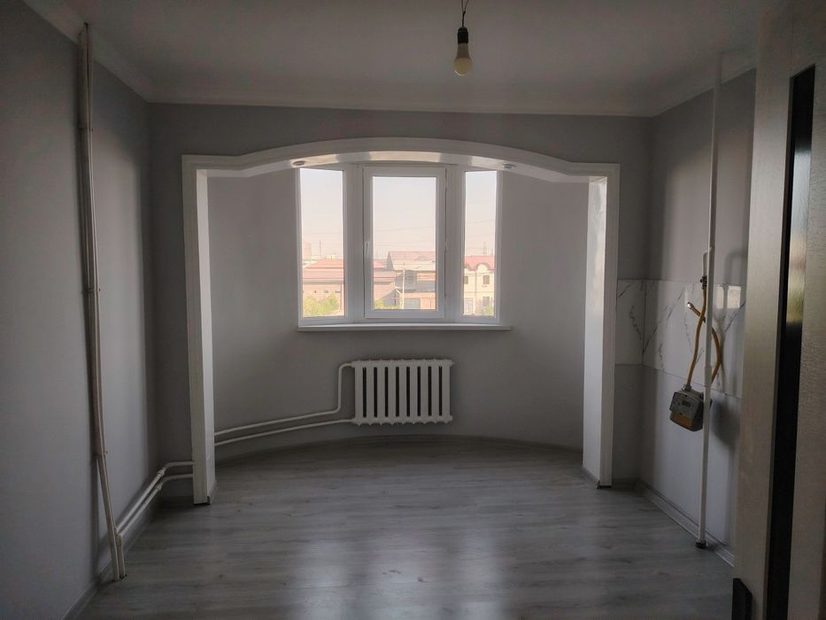 Сергели Массив строителнида 2 хона 3 этаж 9 этажкада