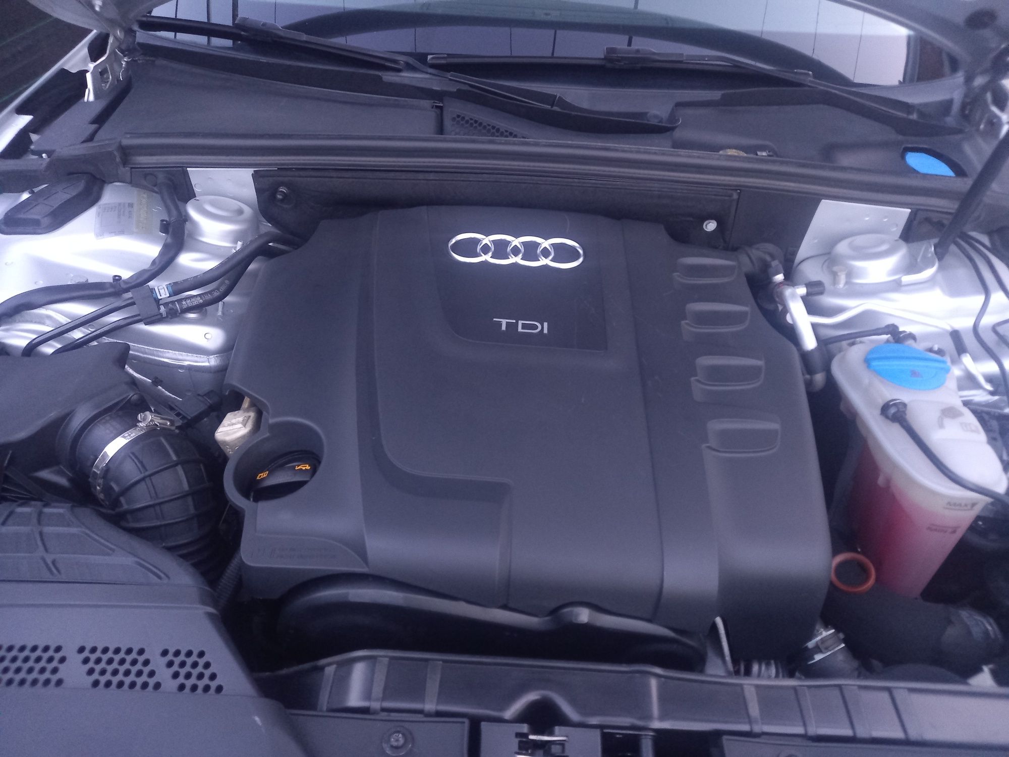 Audi a4 2008 motor 2.0 motorina